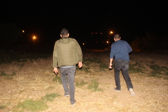 Ekipler gece yarısı mezarlıkta 'Bebek' aradı