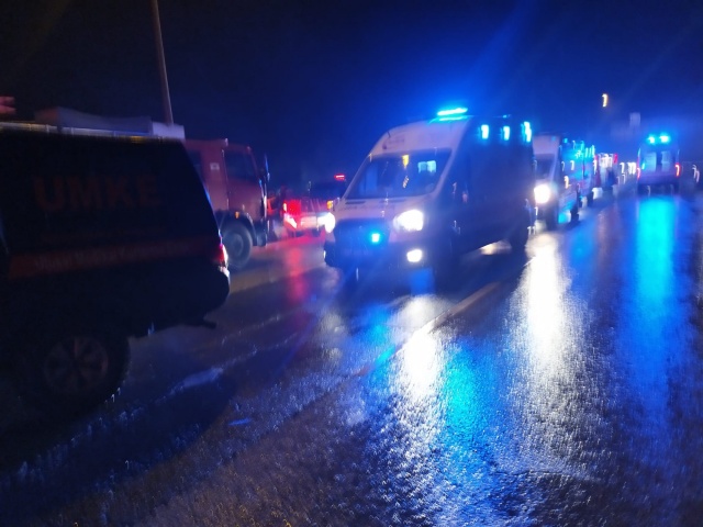 Adıyaman'ın yolcu otobüsü kaza yaptı: 3'ü ağır, 28 yaralı