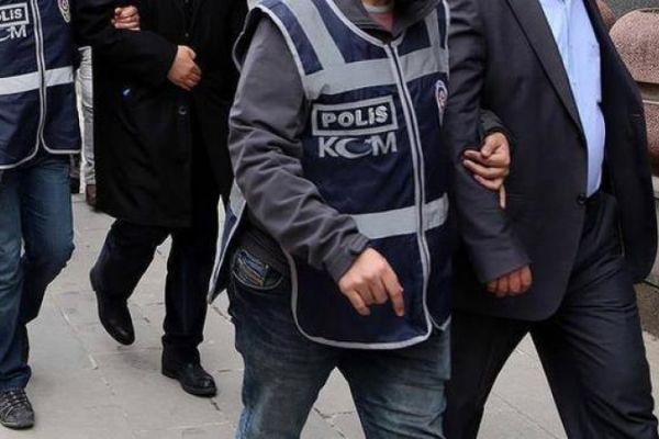 14 ilde FETÖ'nün askeri yapılanmasına yönelik operasyon: 12 gözaltı