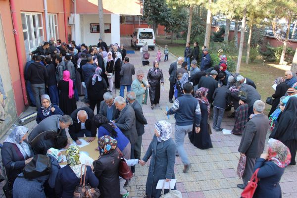 200 Kişinin Alınacağı İş İçin 4 Bin 200 Kişi Başvurdu