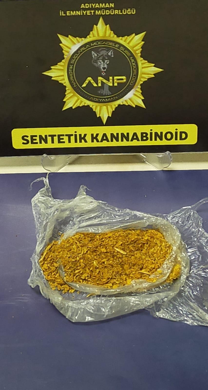 Polis ekipleri uyuşturucu tacirlerine göz açtırmıyor