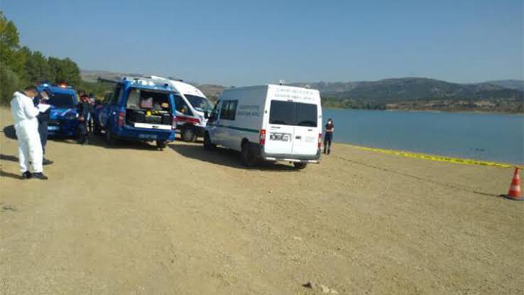 Serinlemek İstediği Barajda Boğuldu.!