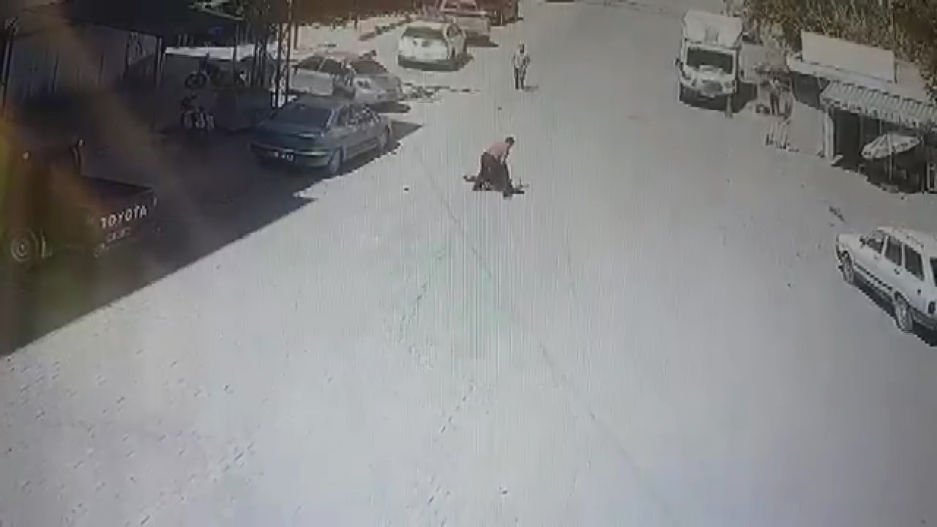 Sokak ortasında öldürdü