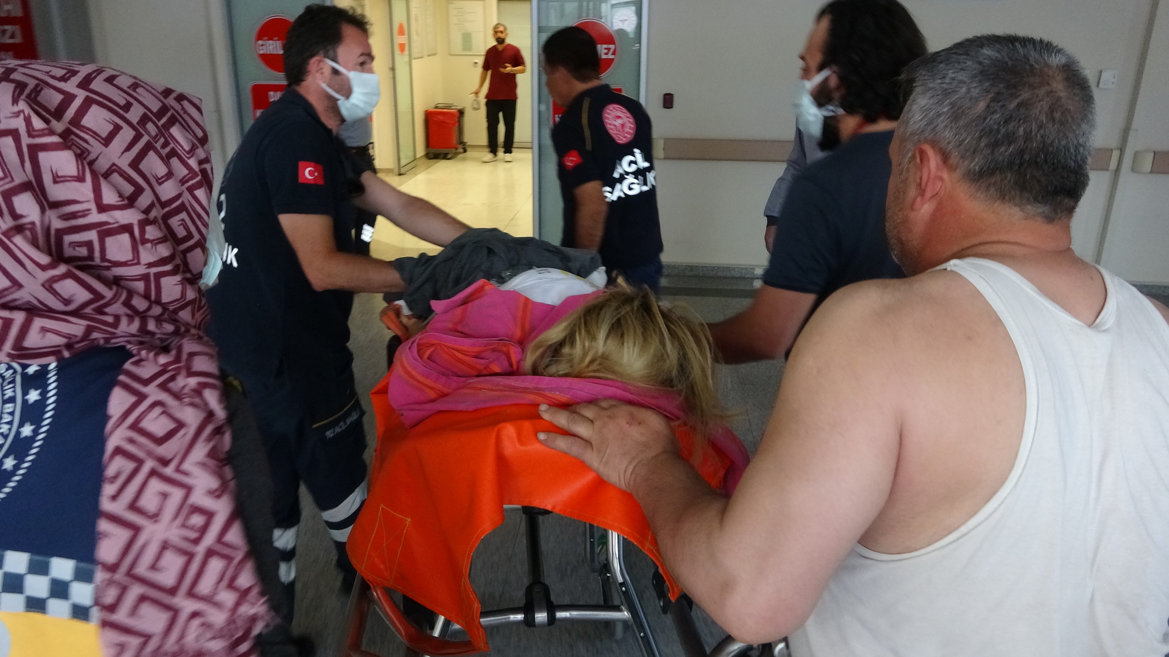 Boşanmak istemeyen koca pompalı tüfek ile dehşet saçtı