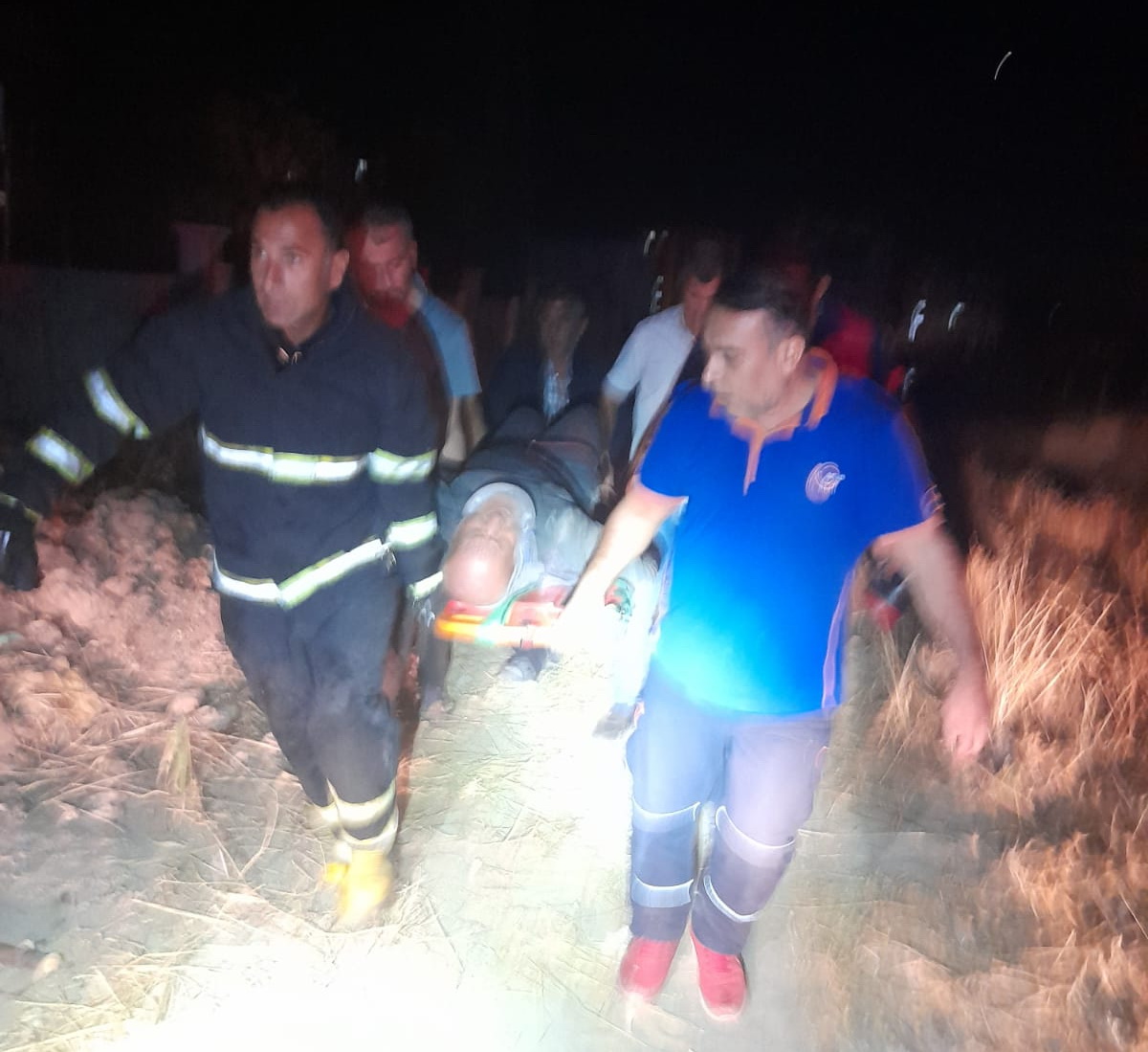 Su kanalına düşerek yaralanan kişi kurtarıldı