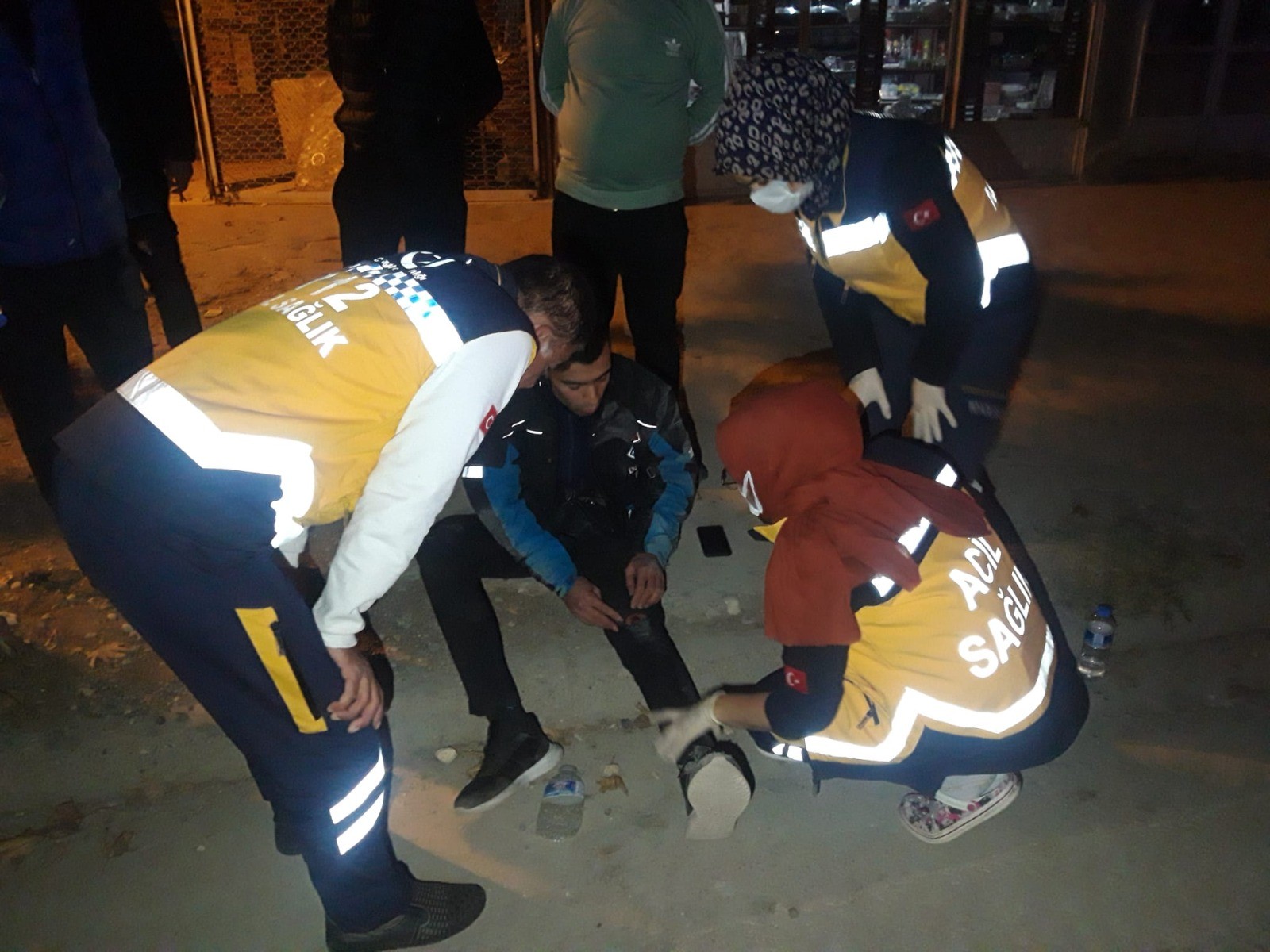 Adıyaman’da motosiklet devrildi: 2 yaralı