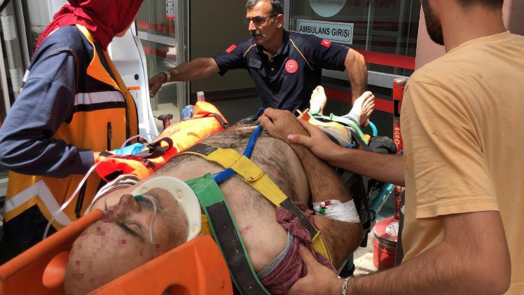 Adıyaman'da inşaat iskelesi çöktü: 3 ağır yaralı