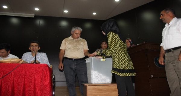 233 Kişinin alınacağı işe 3 bin 789 kişi başvurdu