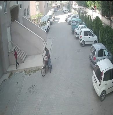 24 saniyede çalıp götürdüler