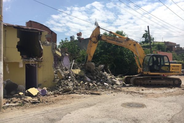 2. Çevreyolunda yol genişletme çalışmaları sürüyor