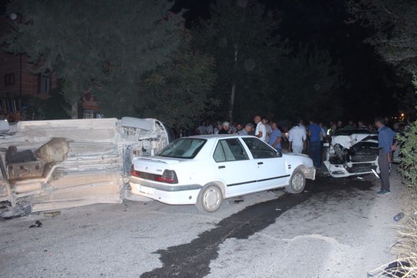 3 kişinin yaralandığı kaza sonrası eylem