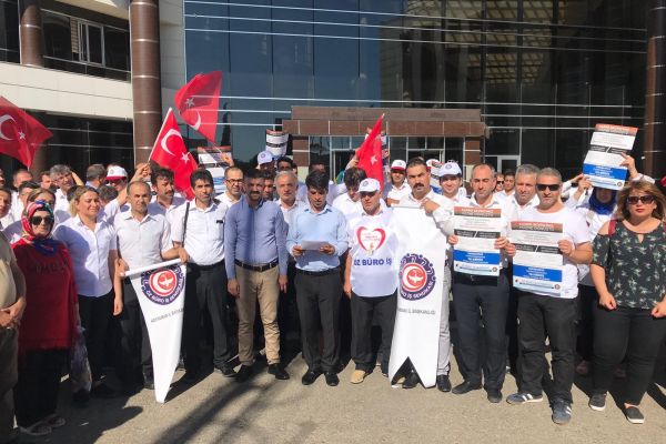 4D'li işçiler mali ve özlük haklarını İstedi
