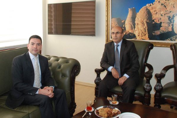 ABD ADANA KONSOLOSU JOHN L. ESPİNOZA’DAN VALİ DEMİRTAŞ’A ZİYARET