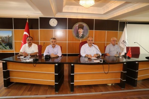 Adıyaman Belediyesinde durum değerlendirme toplantısı