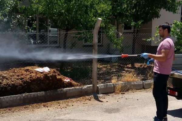 Adıyaman Belediyesi’nin haşere İle mücadelesi sürüyor
