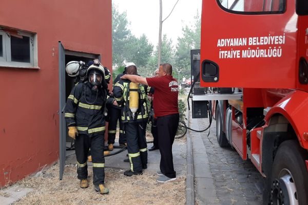 Adıyaman Üniversitesinde korkutan yangın
