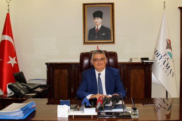 Adıyaman Valisi Aykut Pekmez göreve başladı