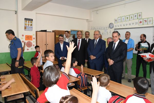 Adıyaman’da 153 bin 872 öğrenci ders başı yaptı