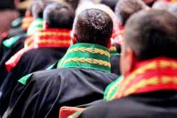Adıyaman’da 4 hakimin yeri değişti