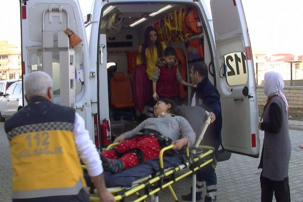Adıyaman’da 5 kişi karbonmonoksit gazından zehirlendi