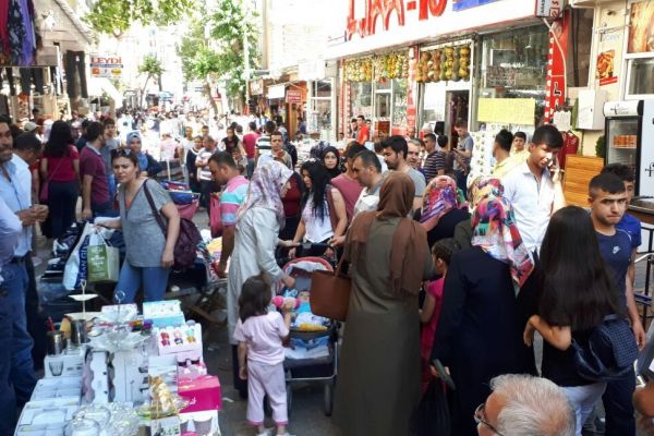 Adıyaman’da bayram telaşı başladı