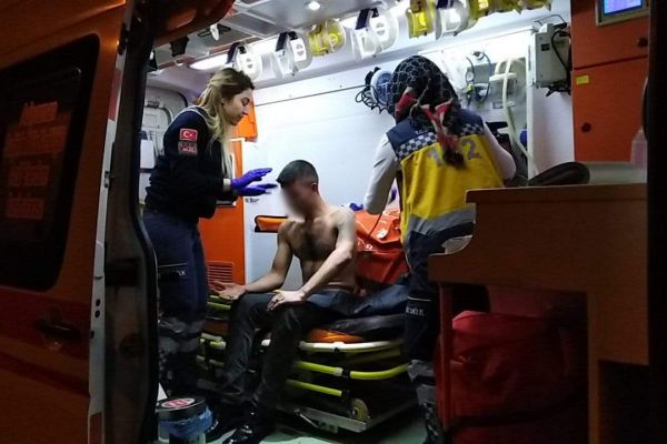 Adıyaman’da bıçaklı kavga: 2 yaralı