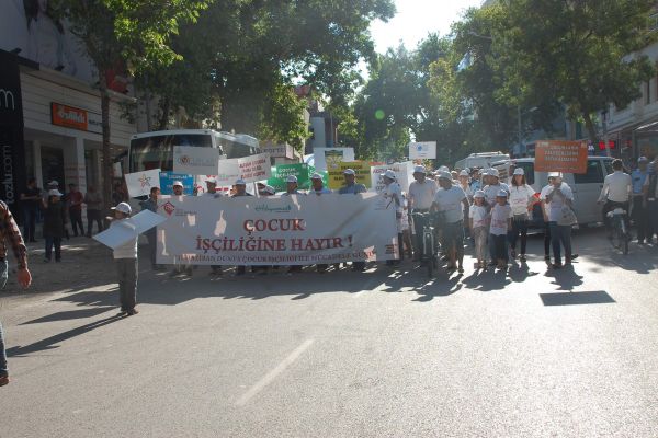 Adıyaman’da Çocuk İşçiliğine Hayır Yürüyüşü