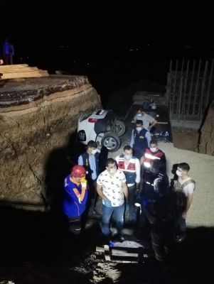 Adıyaman'da feci kaza: 2 ölü, 1 yaralı