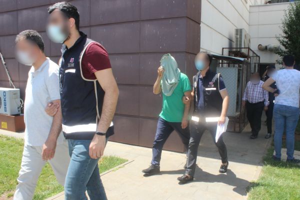 Adıyaman’da FETÖ operasyonu: 8 gözaltı