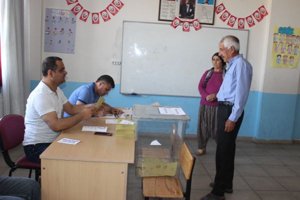 Adıyaman’da iptal olan seçim yeniden yapıldı