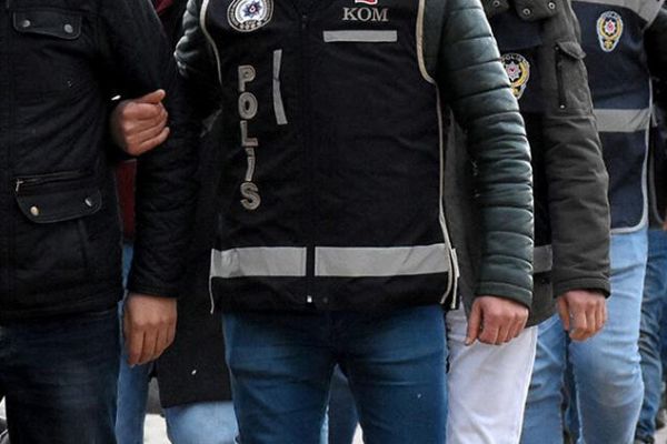 Adıyaman’da, komiser yardımcılarına FETÖ operasyonu