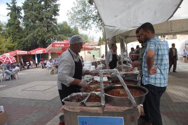Adıyaman’da, Öğrenciler Yararına Kermes