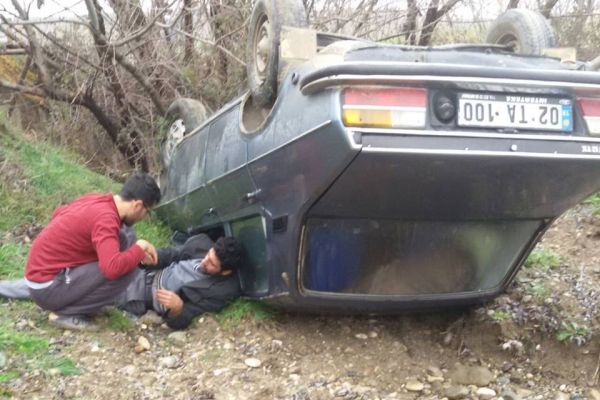 ADIYAMAN'DA OTOMOBİL TAKLA ATTI: 1 YARALI