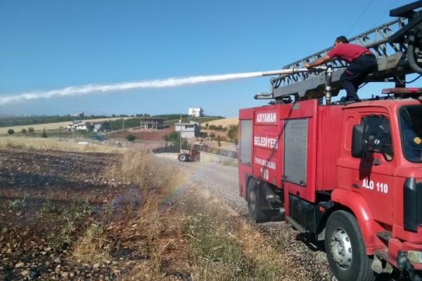 Adıyaman’da tarla yangını: 2 dönümlük buğday kül oldu