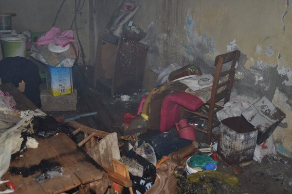 Adıyaman'da Terk Edilmiş Evde Yangın