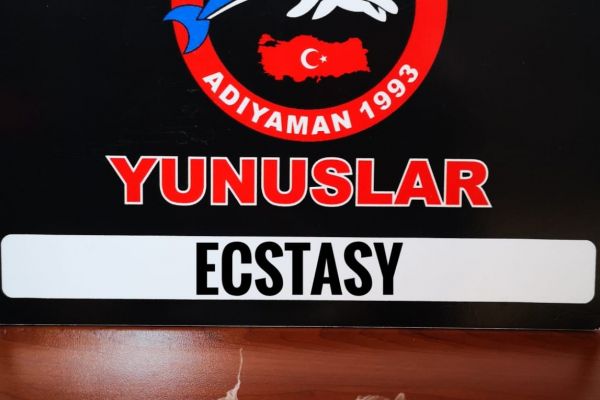 Adıyaman'da uyuşturucuya göz açtırılmıyor
