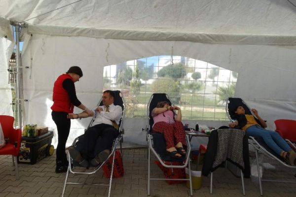 Adıyaman’da, Yurt Öğrencilerinden Kan Bağışı