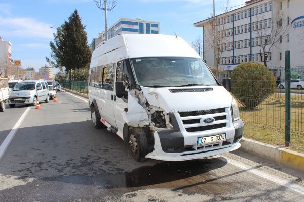 Adıyaman’da zincirleme trafik kazası: 1 yaralı