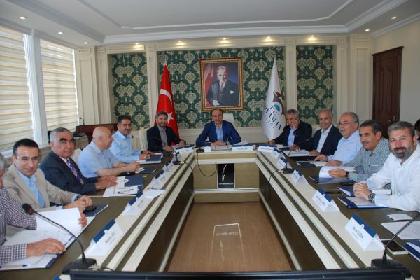 Adıyaman’ın 2017 yılı yatırım ve projeleri masaya yatırıldı
