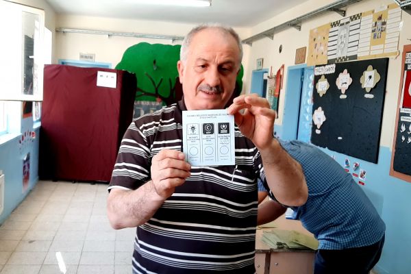 Adıyaman’ın ilk kadın belediye başkanı seçildi 