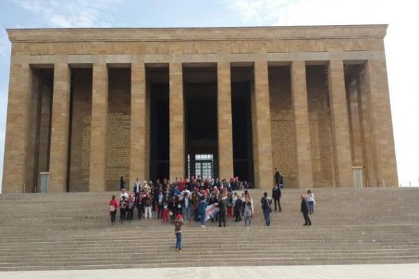 Adıyamanlı 171 Öğrenci Anıtkabir'i Gezdi 