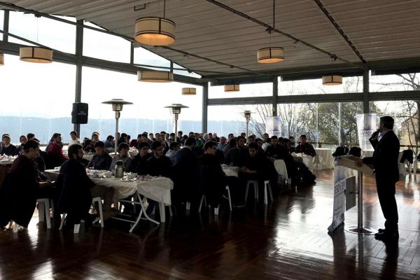 Ahmet Aydın Vefader’in programında gençlere seslendi