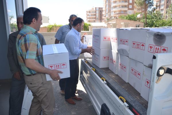  Akyad’tan 700 Aileye Yardım