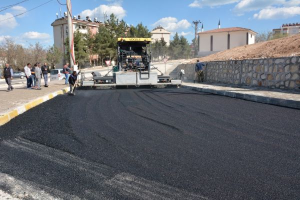 Altınşehir Mahallesinde Asfaltlama Çalışması Yapıldı