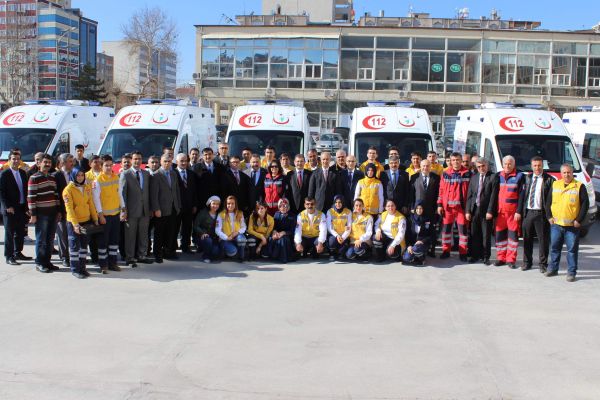 AMBULANSLAR İSTASYONLARA DAĞITILDI