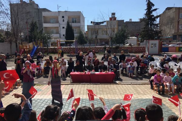 Anaokulu öğrencileri Mehmet Akif Ersoy’u andı