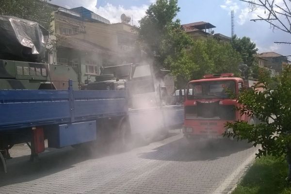 Askeri Araçta Yangın