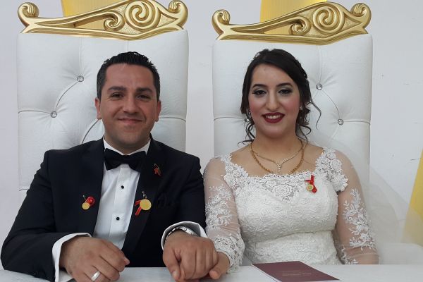 Aslancirit ve Gündoğar Ailelerini Mutlu Günü