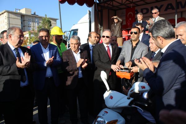 Bakan Faruk Özlü 12 derslik okulun temel atma törenini gerçekleştirdi