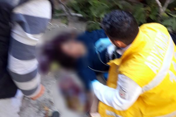 Balkondan Düşen Kadın Hayatını Kaybetti